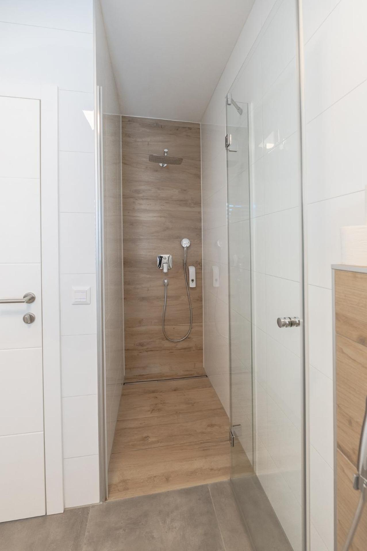 Amaria Downtown Aparthotel Villach Zimmer foto